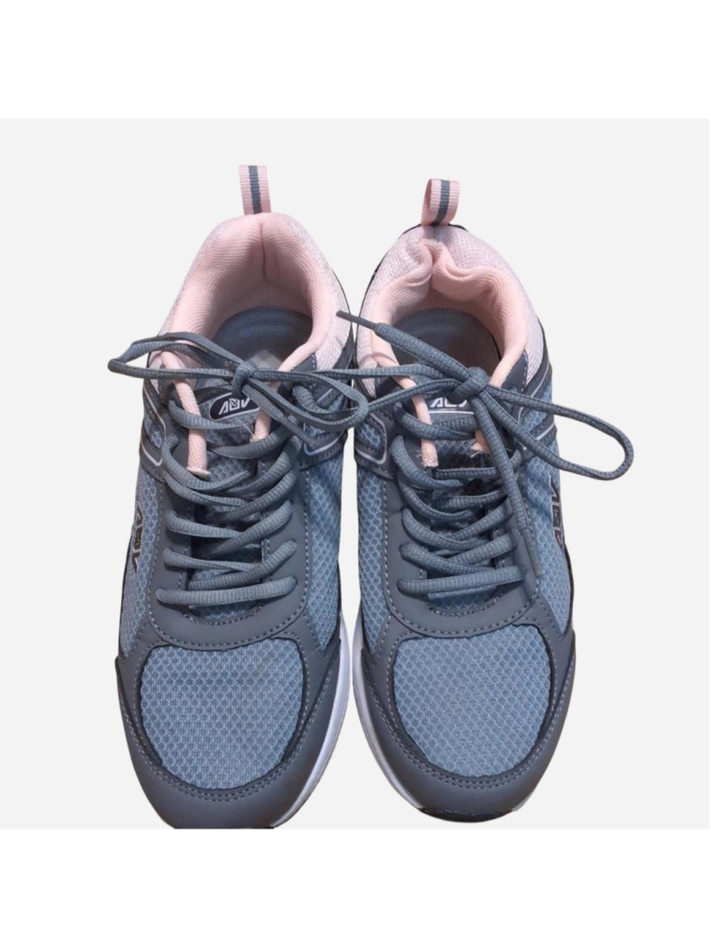 AOV gray & pink sneakers with arch support Size 8.5
#running #athletic